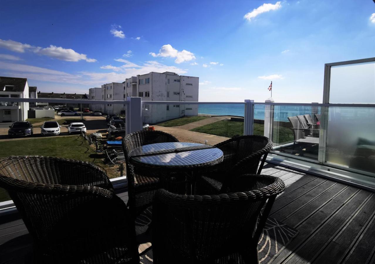 Sea View 3 Bedroom Seaside Property Chichester Bagian luar foto