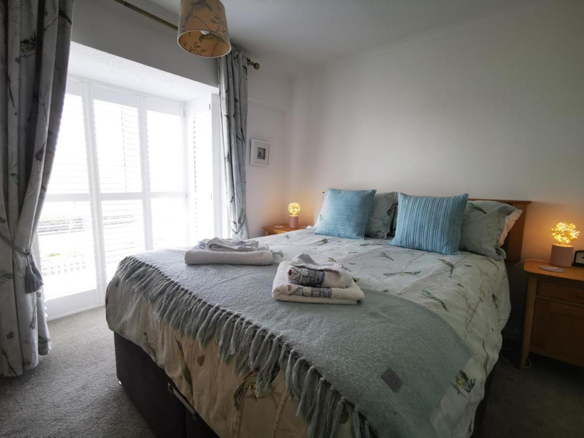 Sea View 3 Bedroom Seaside Property Chichester Bagian luar foto